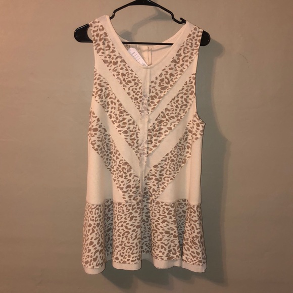 The Mya Leopard Dress - Picture 1 of 2